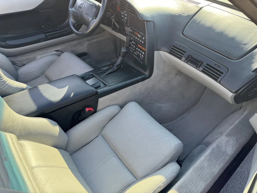 1995 Chevrolet Corvette C4 - Image 10 of 12