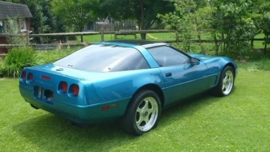 1995 Chevrolet Corvette C4 - Image 3 of 11