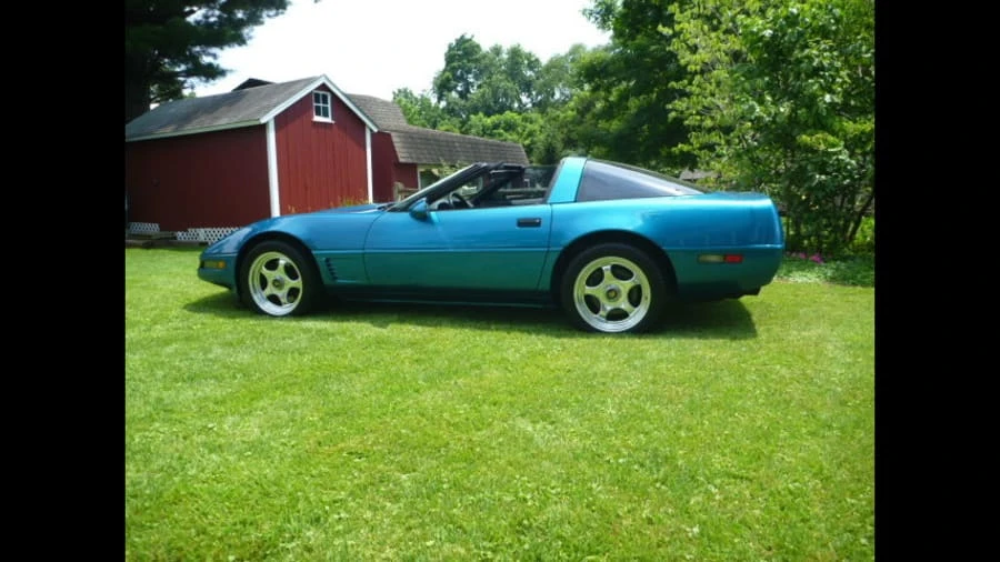 1995 Chevrolet Corvette C4 - Image 2 of 11