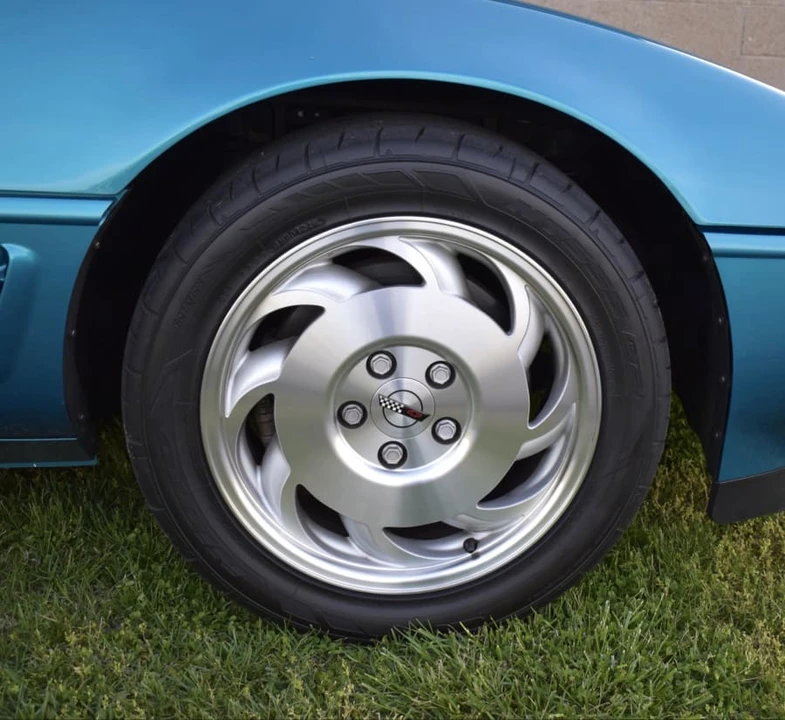 1995 Chevrolet Corvette C4 - Image 15 of 28