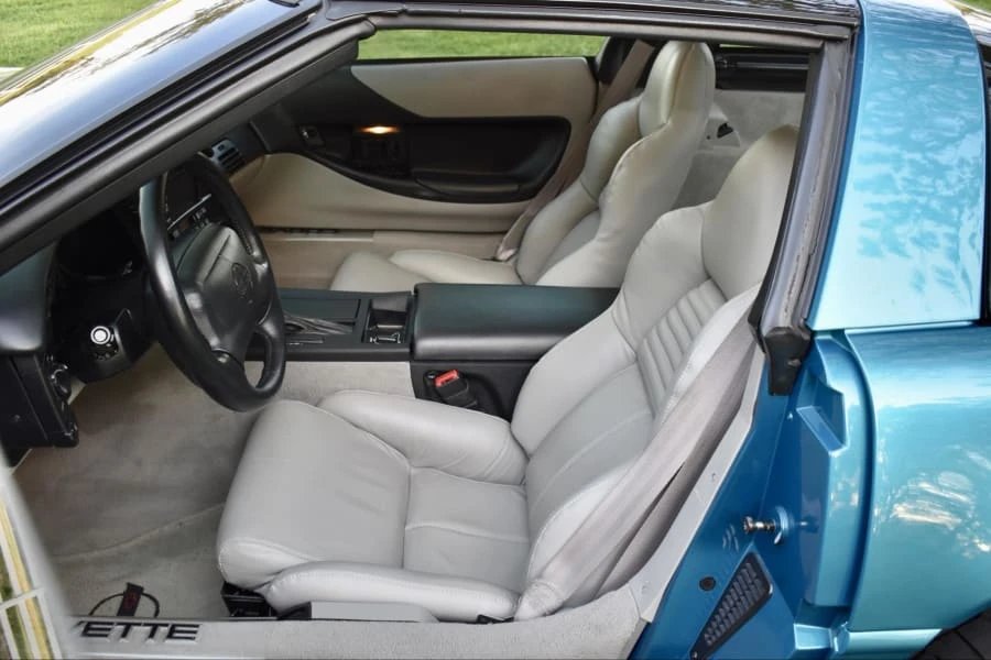 1995 Chevrolet Corvette C4 - Image 20 of 28