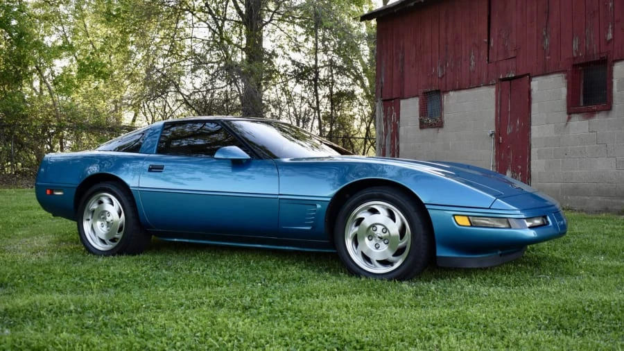 1995 Chevrolet Corvette C4 - Image 16 of 28