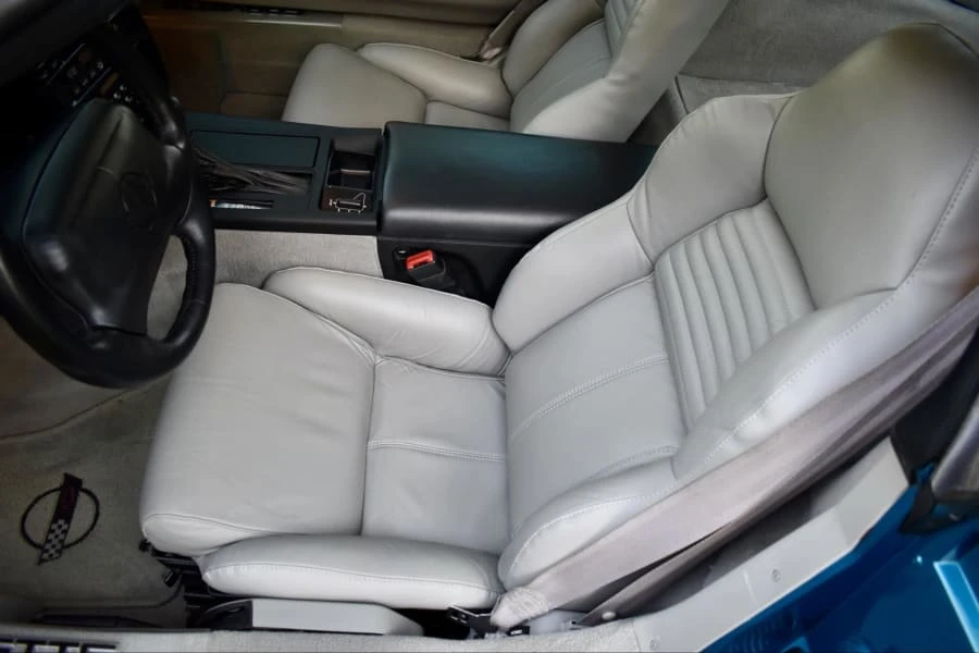 1995 Chevrolet Corvette C4 - Image 22 of 28