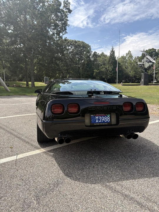 1995 Chevrolet Corvette C4 - Image 18 of 31