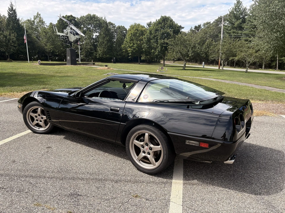 1995 Chevrolet Corvette C4 - Image 13 of 31