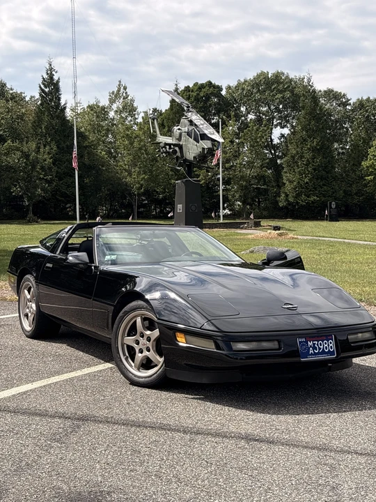 1995 Chevrolet Corvette C4 - Image 2 of 31