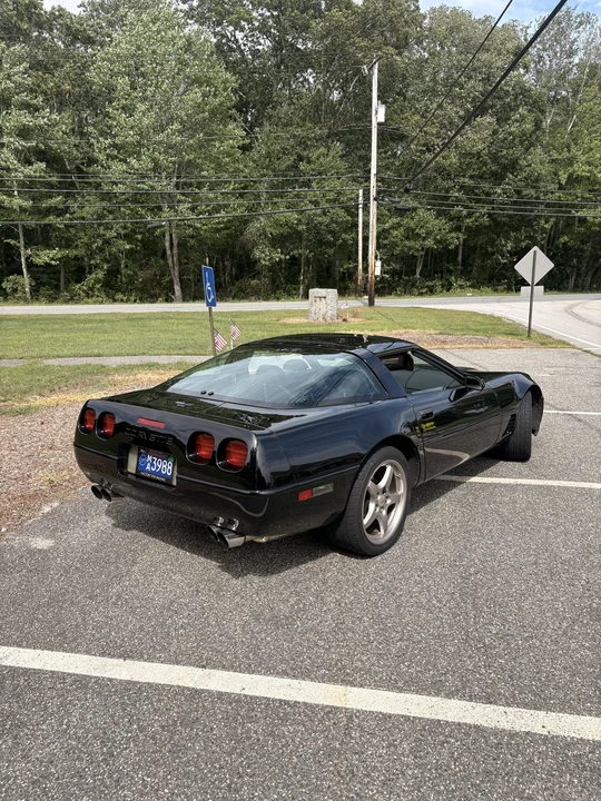 1995 Chevrolet Corvette C4 - Image 25 of 31