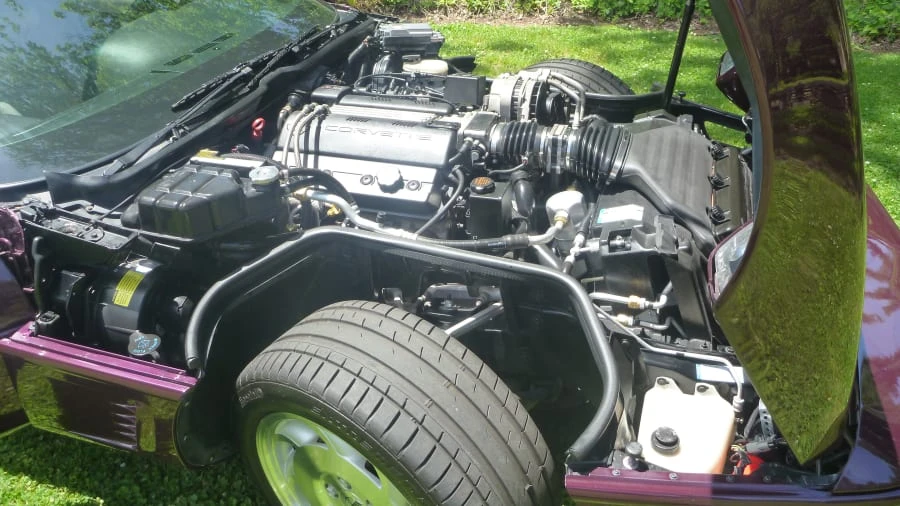 1995 Chevrolet Corvette C4 - Image 5 of 9