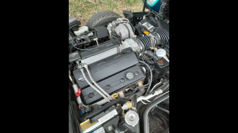 1995 Chevrolet Corvette C4 - Image 8 of 12