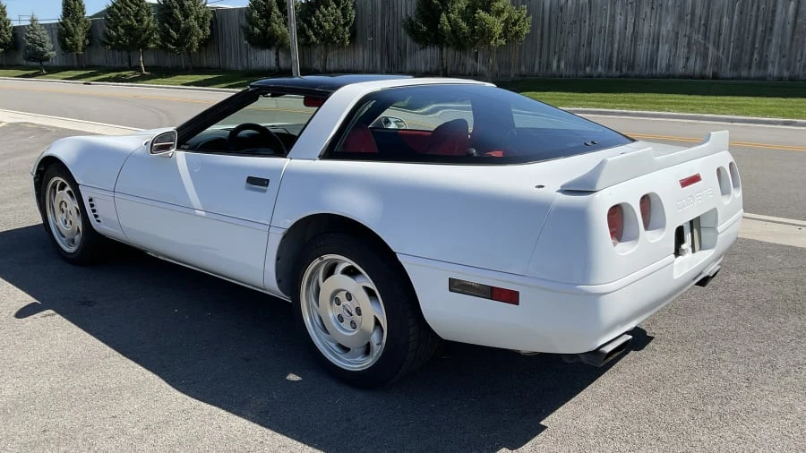 1995 Chevrolet Corvette C4 - Image 3 of 7