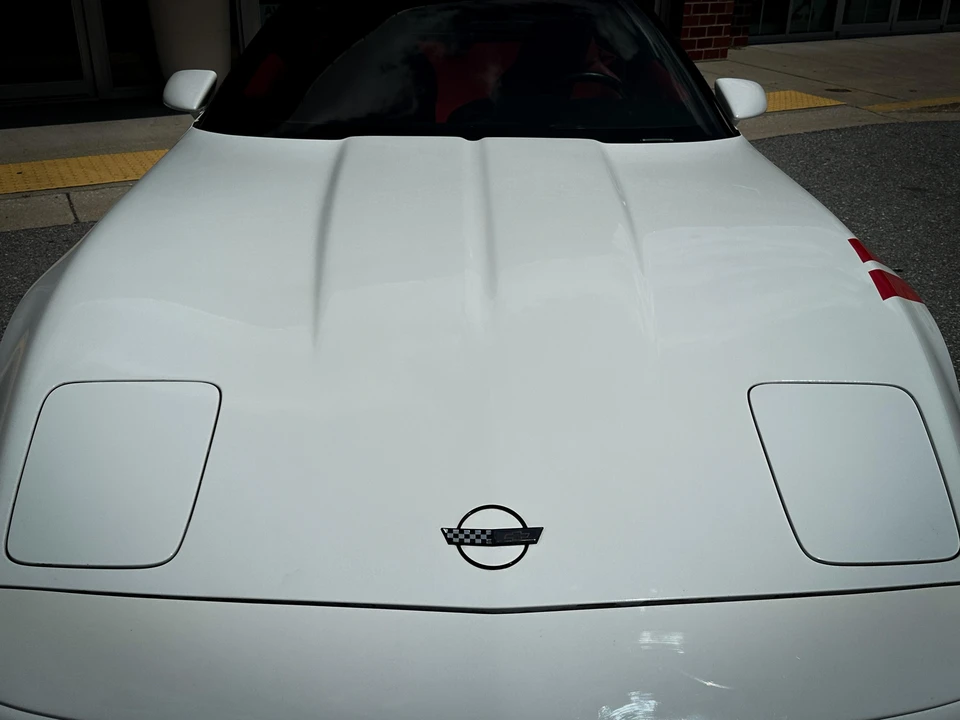 1995 Chevrolet Corvette C4 - Image 16 of 31