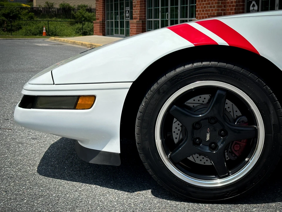 1995 Chevrolet Corvette C4 - Image 21 of 31