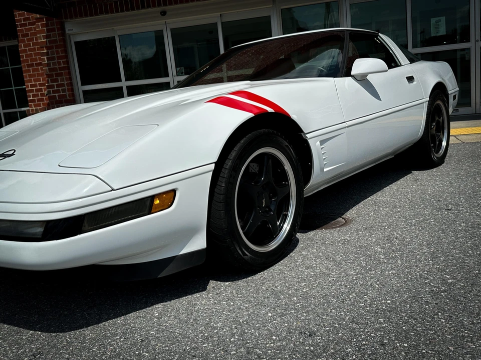 1995 Chevrolet Corvette C4 - Image 23 of 31