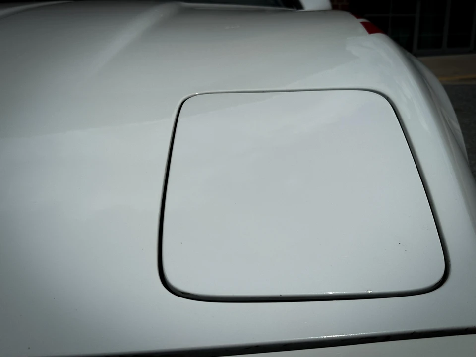 1995 Chevrolet Corvette C4 - Image 18 of 31
