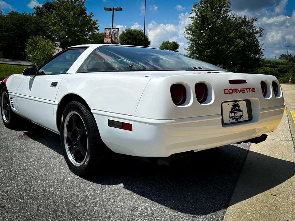 1995 Chevrolet Corvette C4 - Image 9 of 31