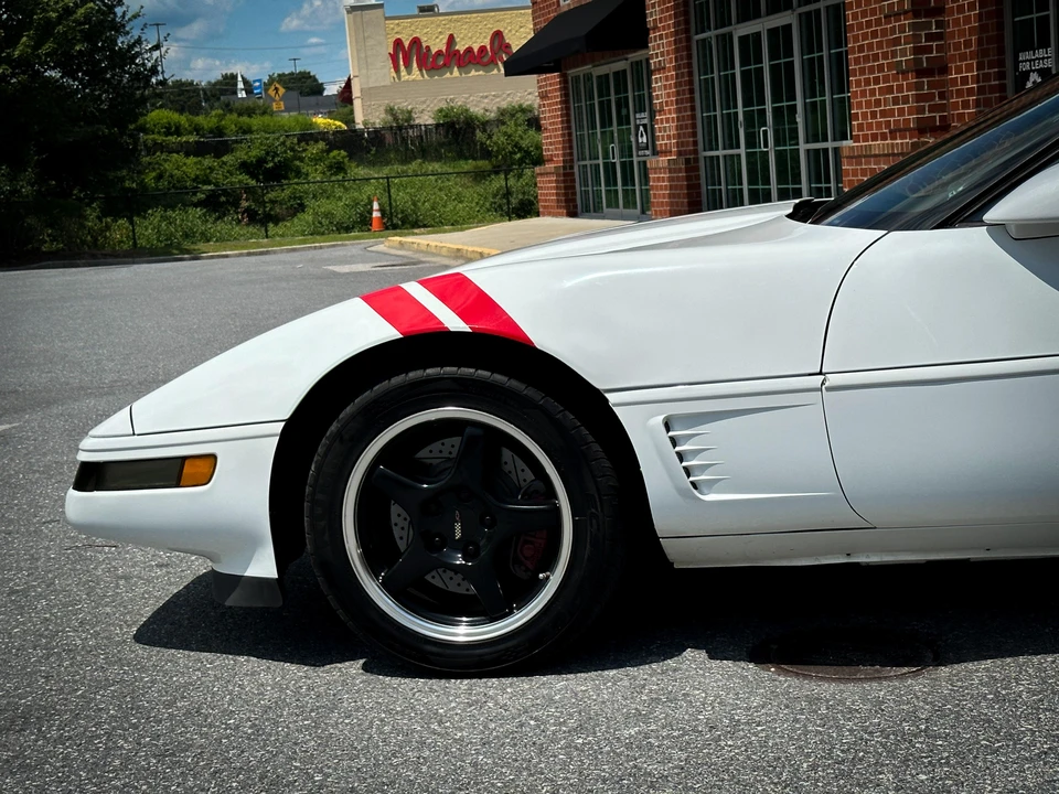 1995 Chevrolet Corvette C4 - Image 22 of 31