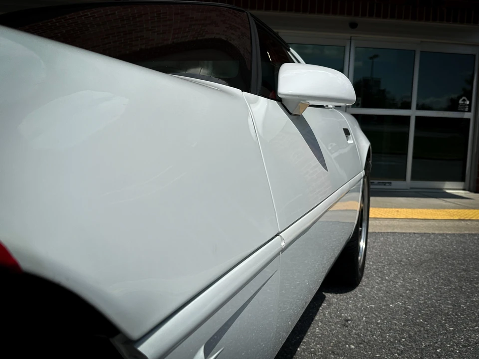 1995 Chevrolet Corvette C4 - Image 25 of 31