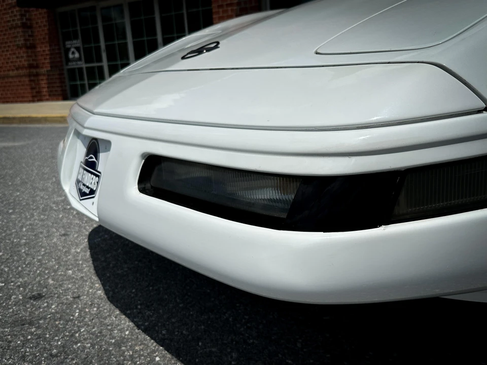 1995 Chevrolet Corvette C4 - Image 19 of 31