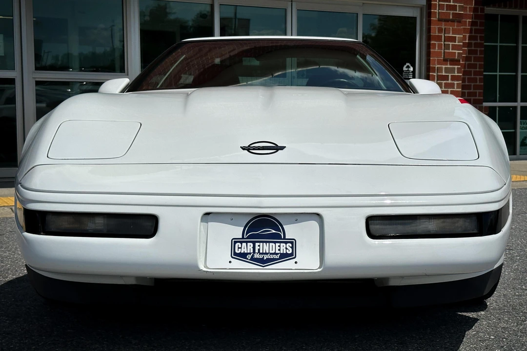 1995 Chevrolet Corvette C4 - Image 2 of 31
