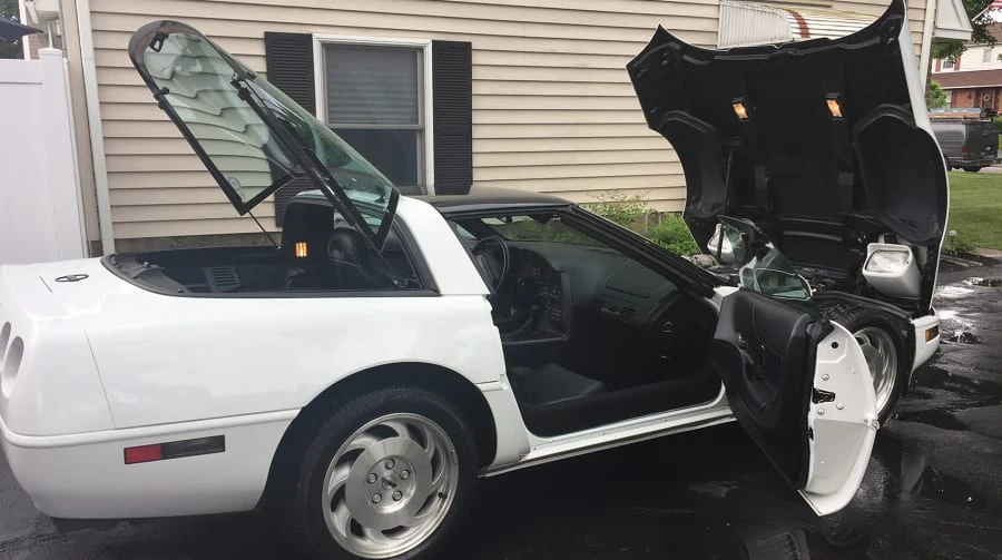 1995 Chevrolet Corvette C4 - Image 5 of 7