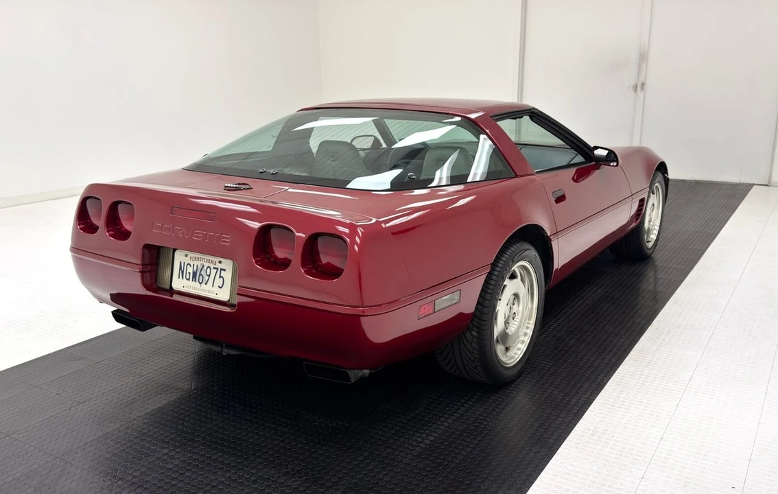 1995 Chevrolet Corvette C4 - Image 8 of 31