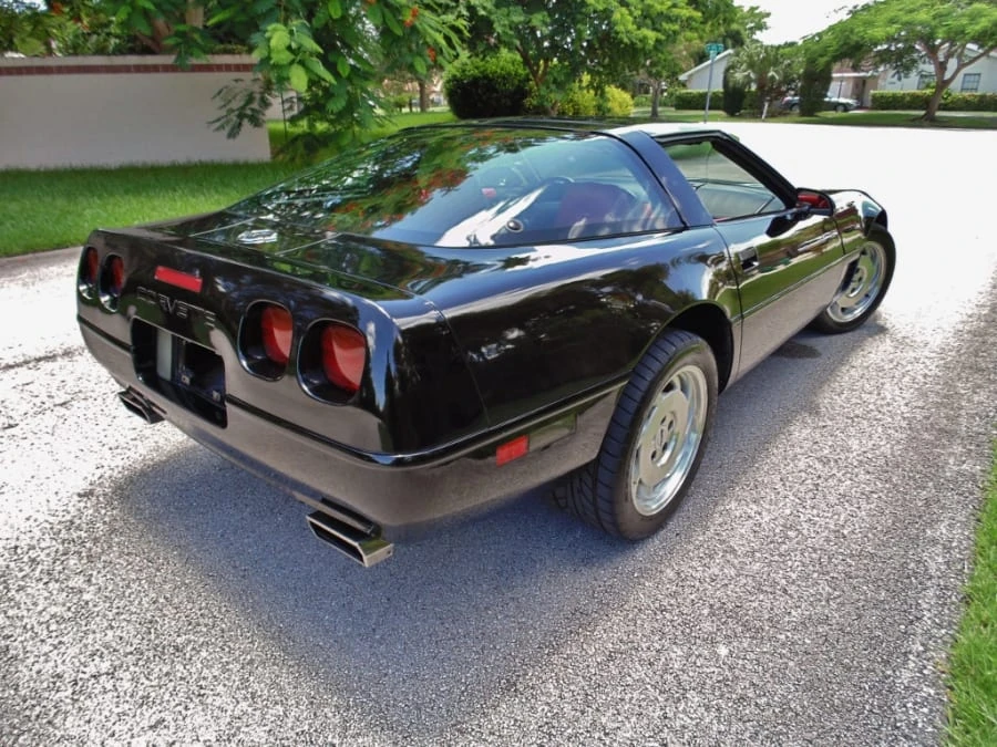 1995 Chevrolet Corvette C4 - Image 3 of 8