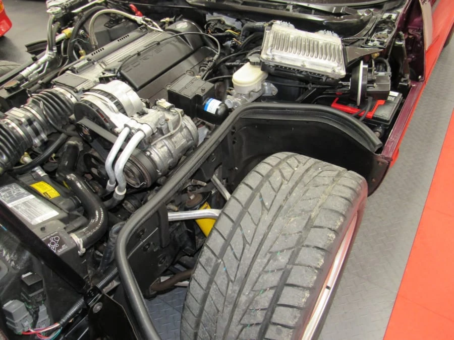 1995 Chevrolet Corvette C4 - Image 17 of 19