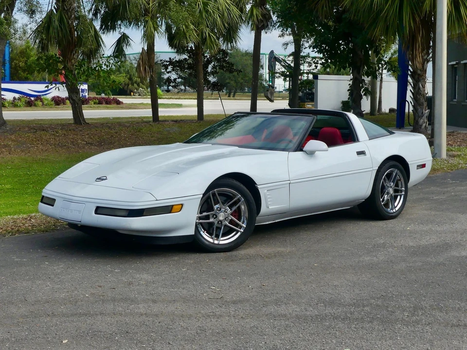 1995 Chevrolet Corvette C4 - Image 10 of 21