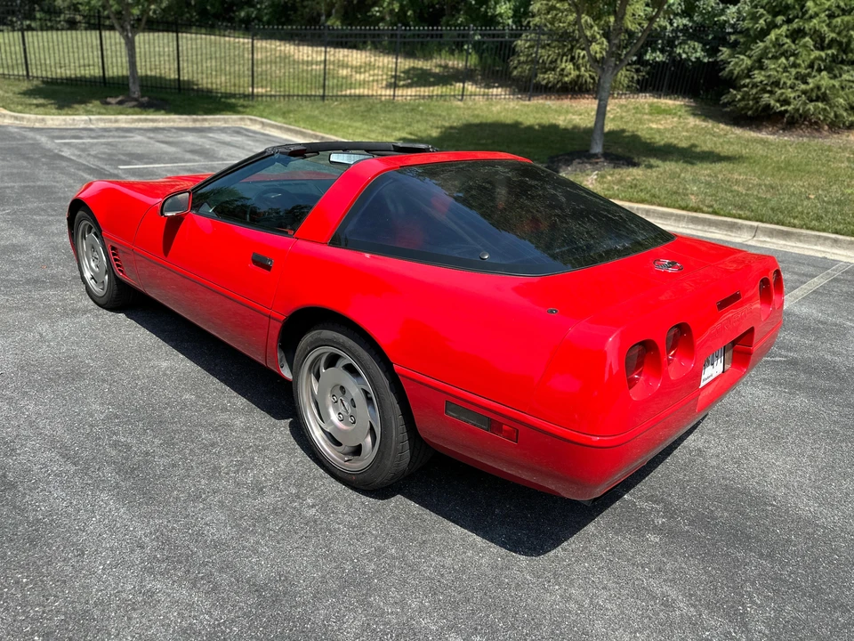 1995 Chevrolet Corvette C4 - Image 16 of 31