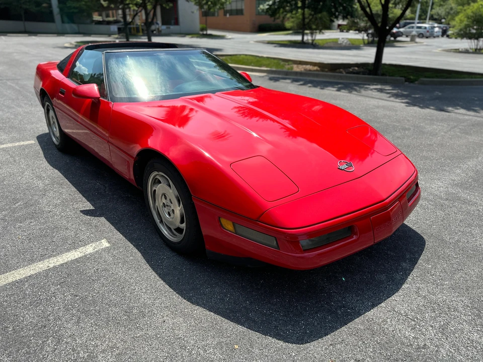 1995 Chevrolet Corvette C4 - Image 23 of 31