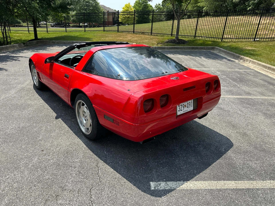 1995 Chevrolet Corvette C4 - Image 17 of 31