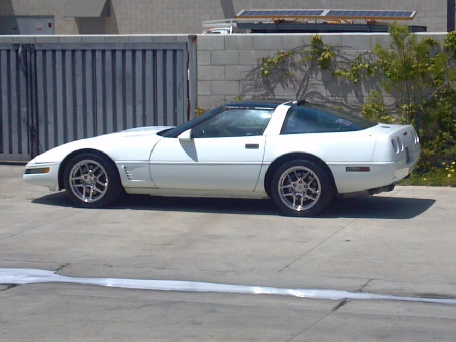 1995 Chevrolet Corvette C4 - Image 2 of 2