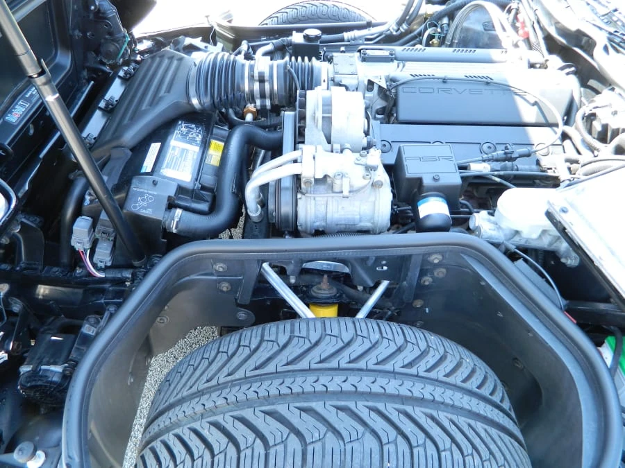 1995 Chevrolet Corvette C4 - Image 6 of 7