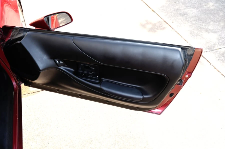 1995 Chevrolet Corvette C4 - Image 9 of 15