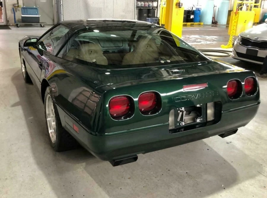 1995 Chevrolet Corvette C4 - Image 2 of 11