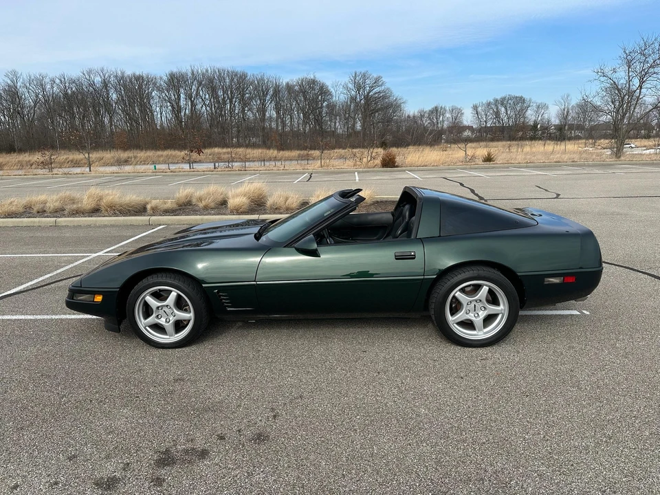 1995 Chevrolet Corvette C4 - Image 26 of 31
