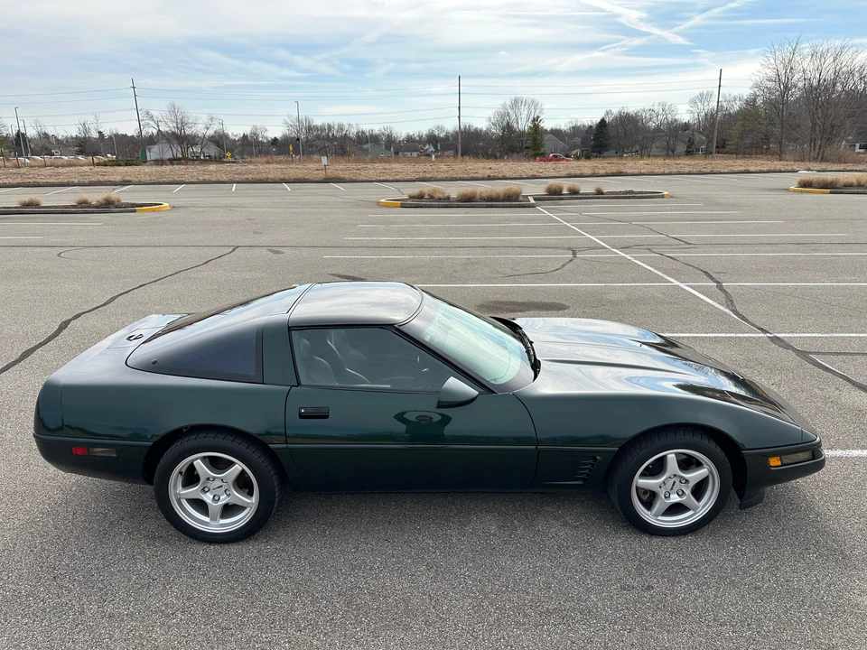 1995 Chevrolet Corvette C4 - Image 22 of 31