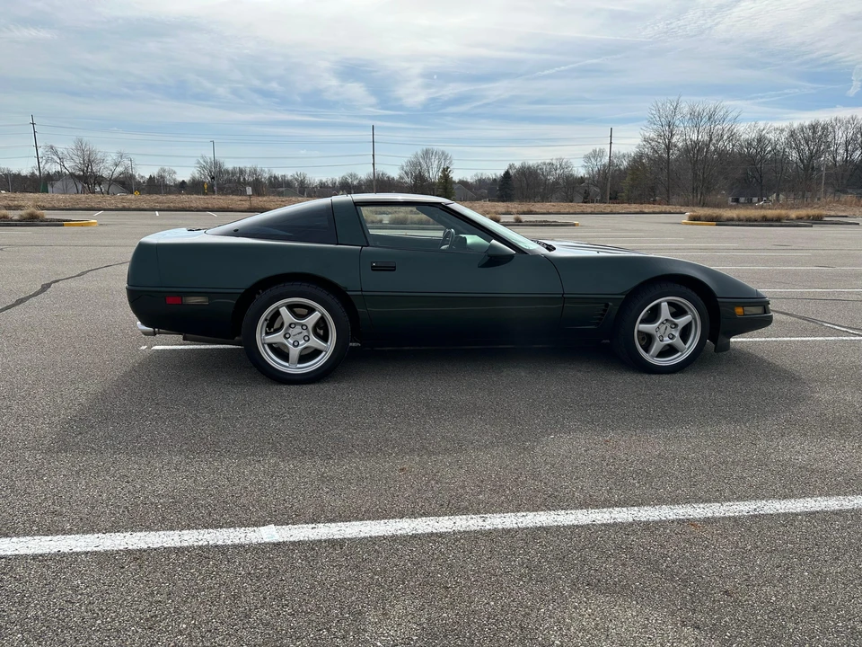 1995 Chevrolet Corvette C4 - Image 21 of 31