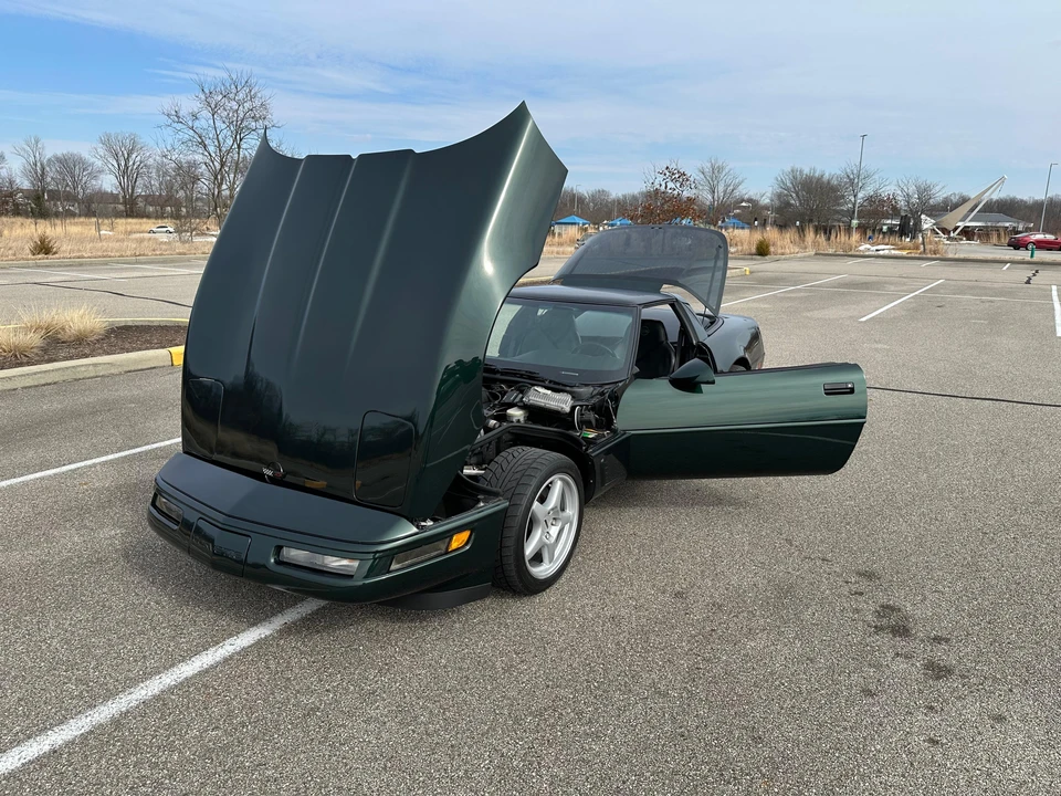 1995 Chevrolet Corvette C4 - Image 28 of 31