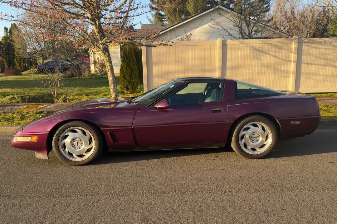 1995 Chevrolet Corvette C4 - Image 3 of 31