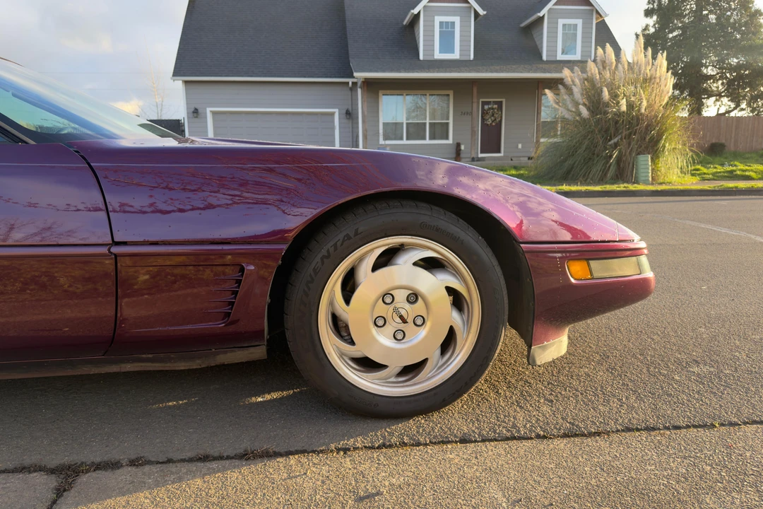 1995 Chevrolet Corvette C4 - Image 29 of 31
