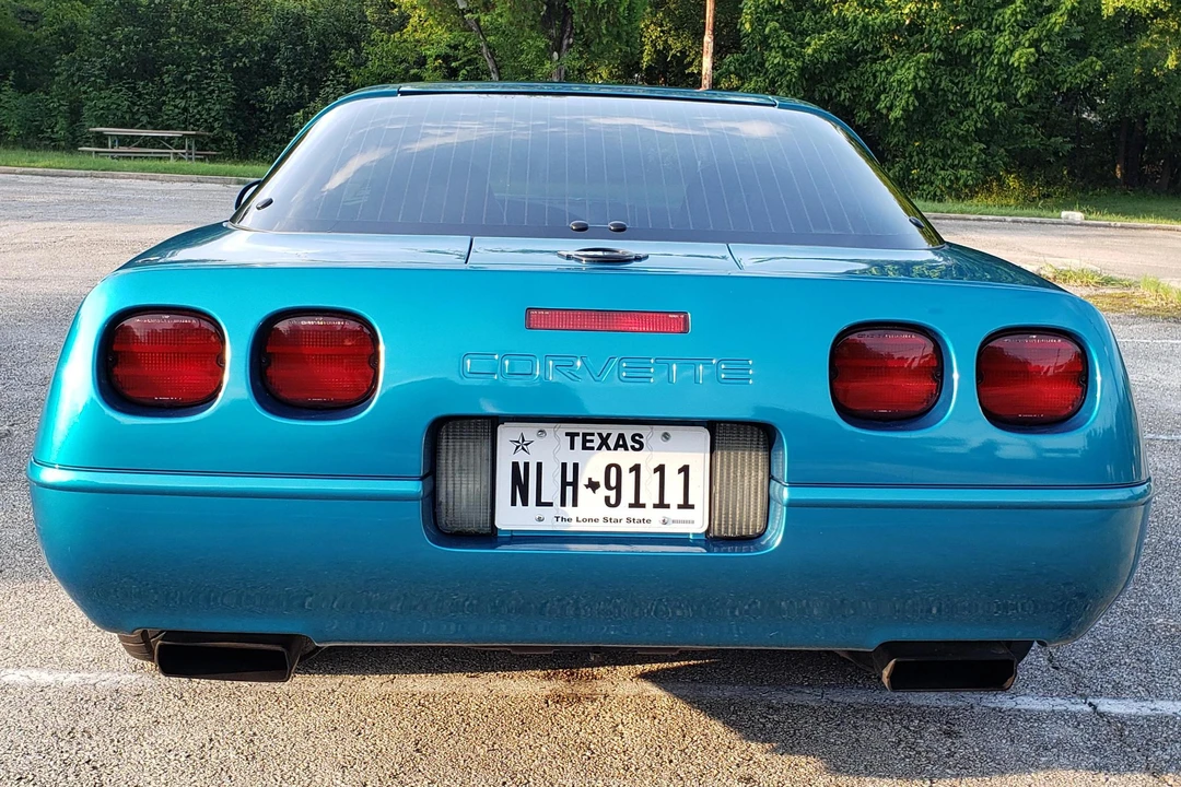 1995 Chevrolet Corvette C4 - Image 5 of 31