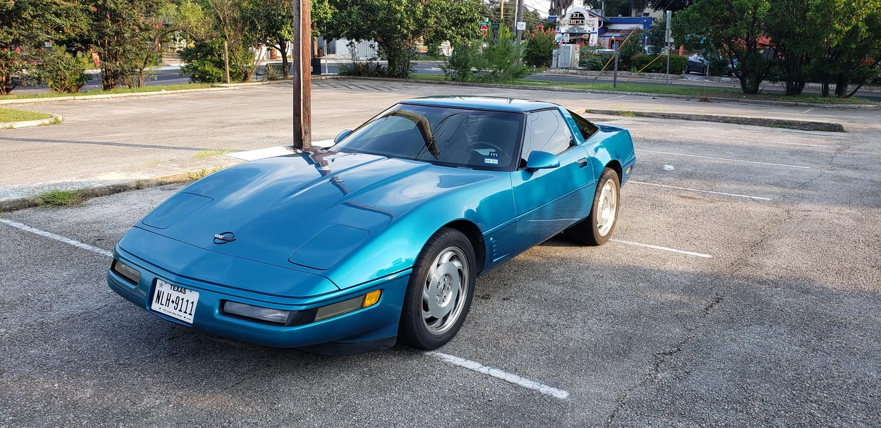 1995 Chevrolet Corvette C4 - Image 10 of 31