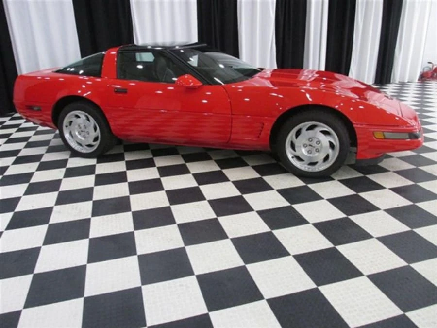 1995 Chevrolet Corvette C4 - Image 2 of 11
