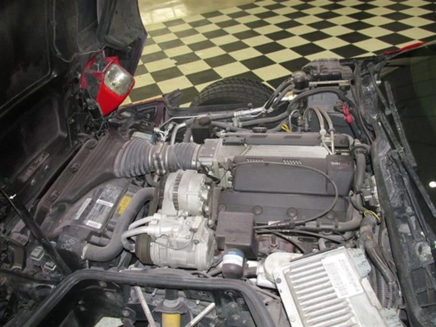 1995 Chevrolet Corvette C4 - Image 8 of 11