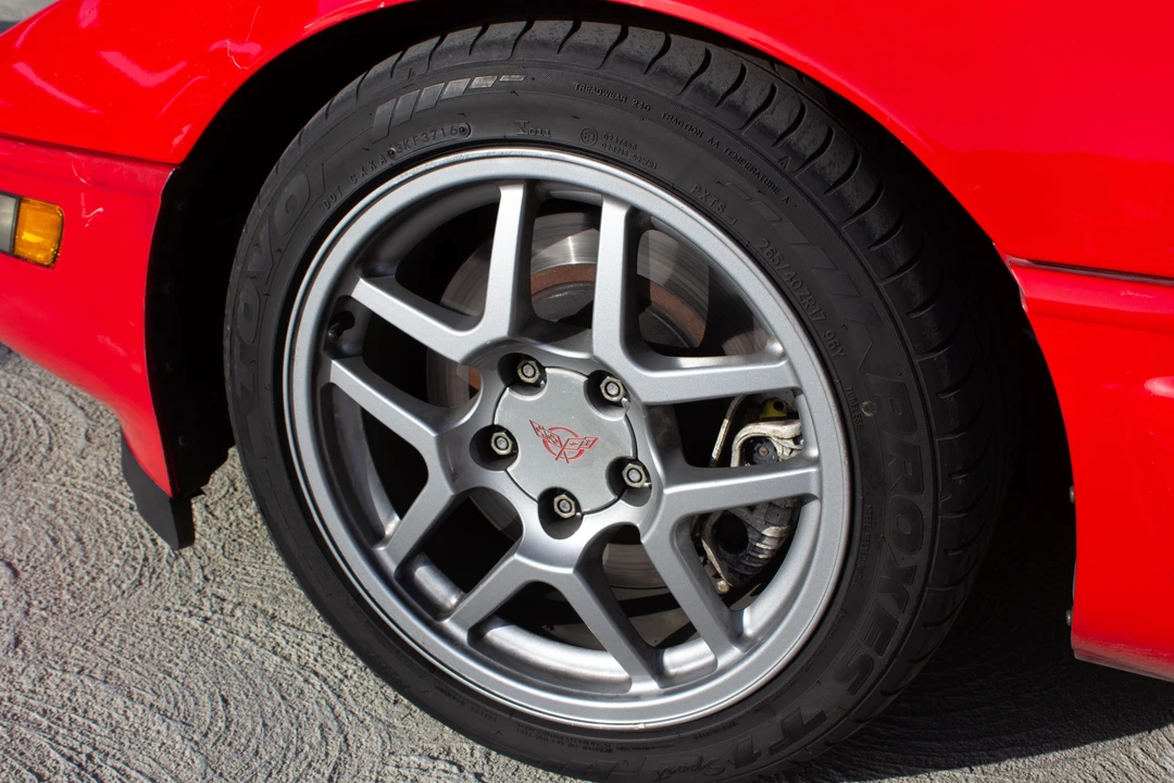 1995 Chevrolet Corvette C4 - Image 30 of 31