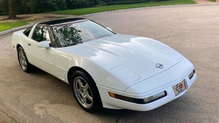 1995 Chevrolet Corvette C4 - Image 10 of 12