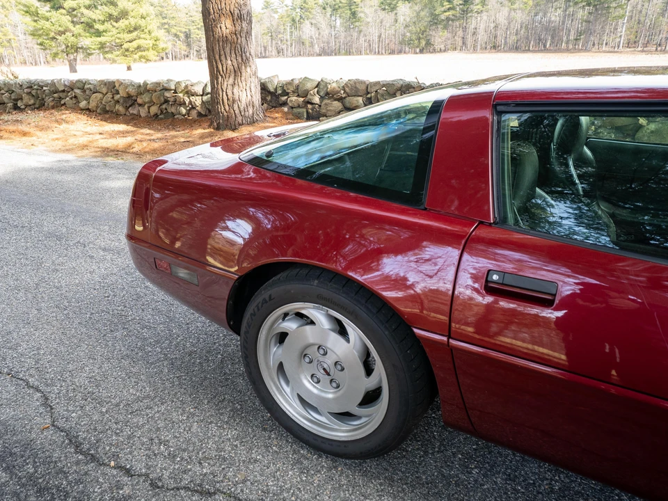1995 Chevrolet Corvette C4 - Image 26 of 31