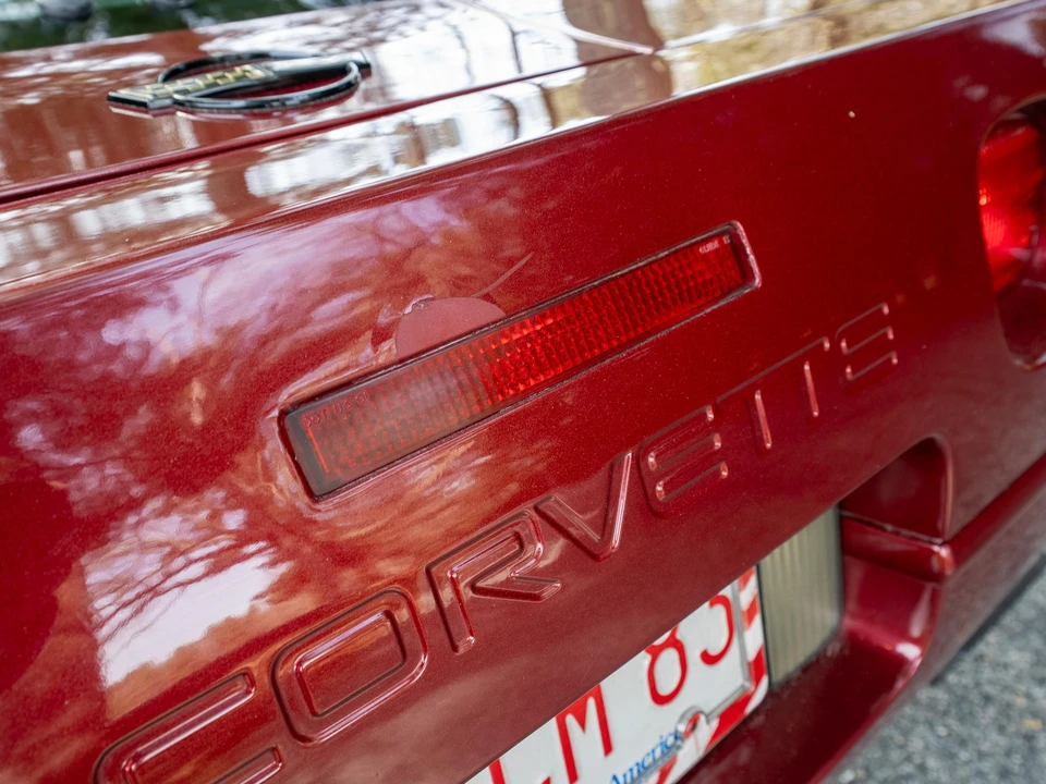 1995 Chevrolet Corvette C4 - Image 22 of 31