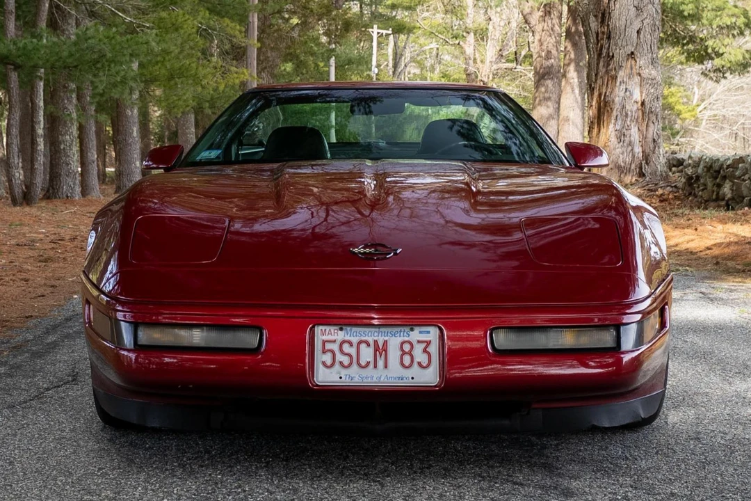 1995 Chevrolet Corvette C4 - Image 2 of 31
